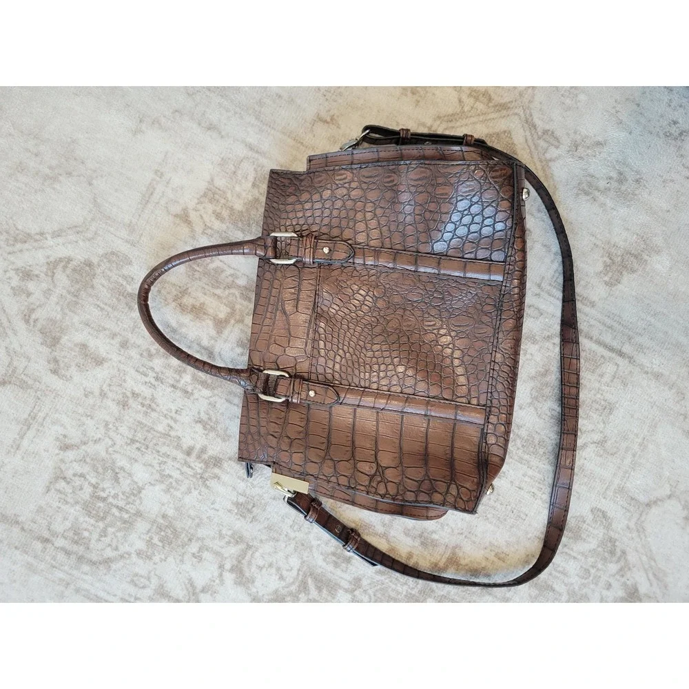 Vintage London Fog Croc Embossed Brown Faux Leather Handbag Shoulder Bag Purse‎